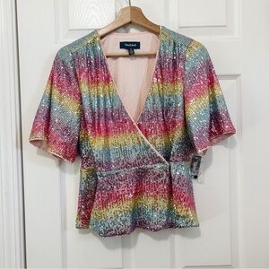 ModCloth Top Womens Medium Rainbow Sequins Short Sleeve Sparkle Casual Adult